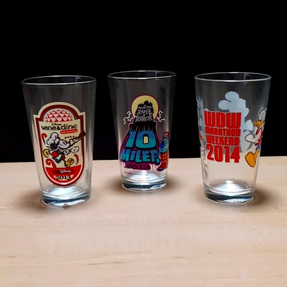 Walt Disney World - 3 Marathon Commemorative Pint Glasses - Picture 1 of 8